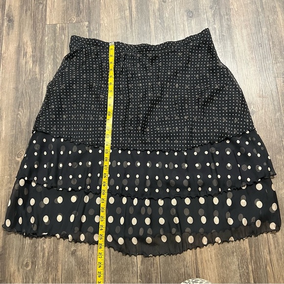 Tommy Hilfiger Mid Length Silk Black White Polka Dots Tier Ruffle Layer Skirt 16 - Picture 10 of 11